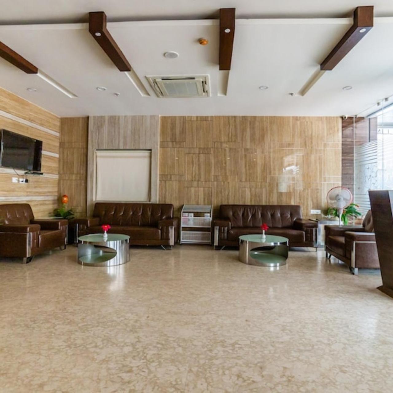 היידראבד Hotel Svm Grand Medipally מראה חיצוני תמונה