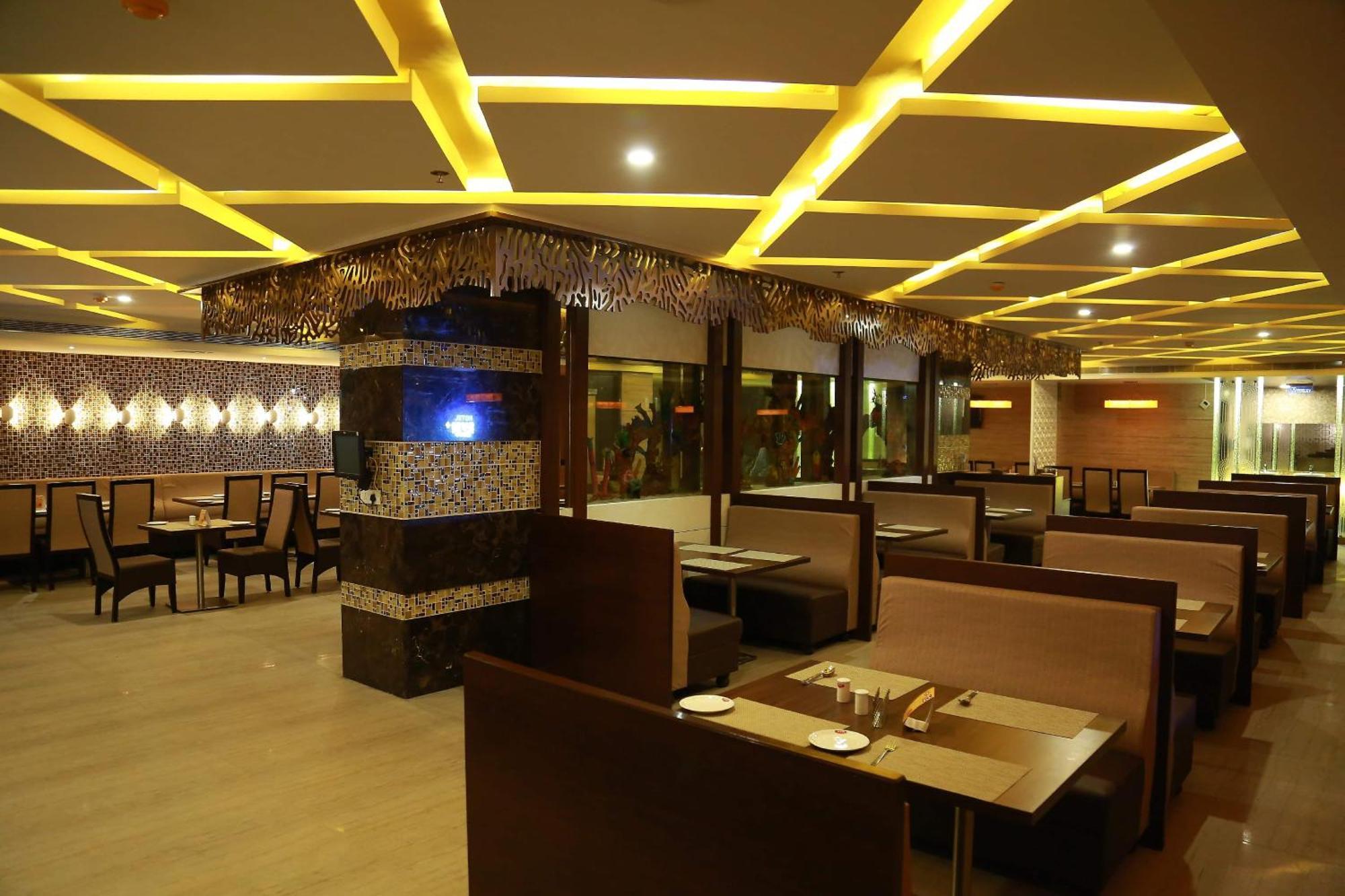 היידראבד Hotel Svm Grand Medipally מראה חיצוני תמונה